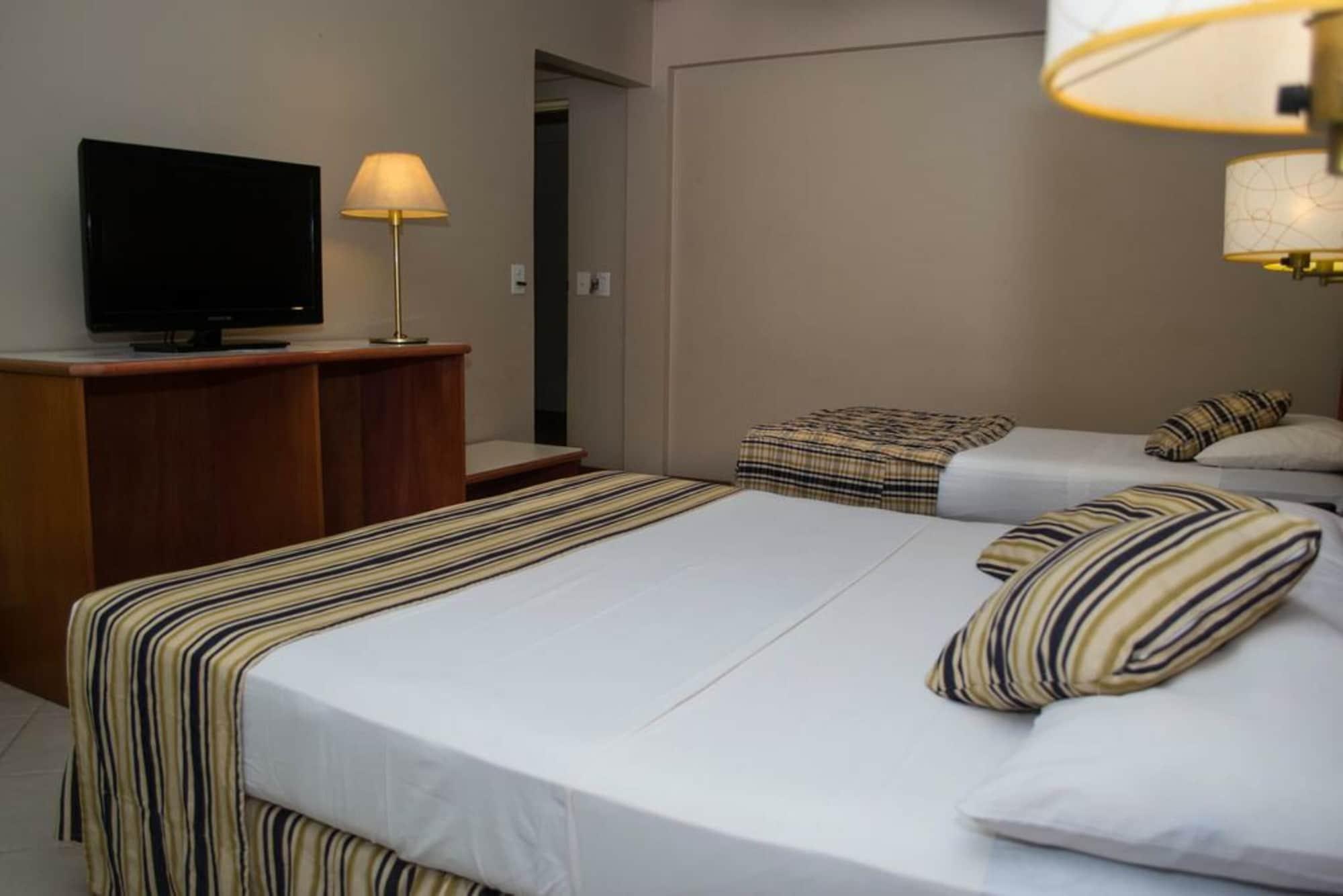 Marcopolo Suites Iguazu Puerto Iguazu Bagian luar foto