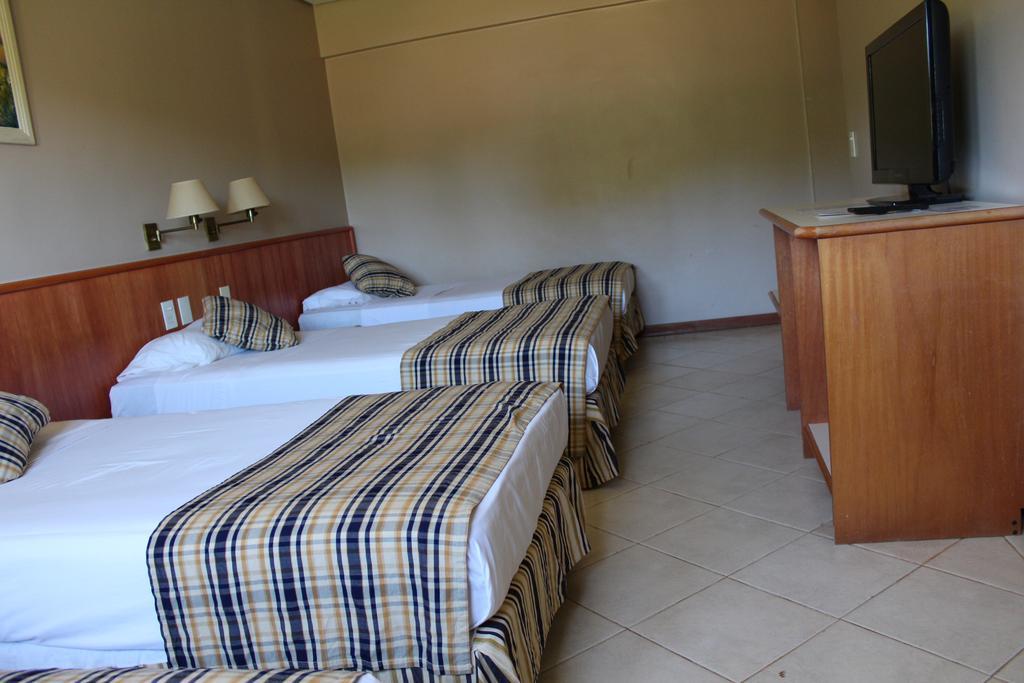 Marcopolo Suites Iguazu Puerto Iguazu Bagian luar foto