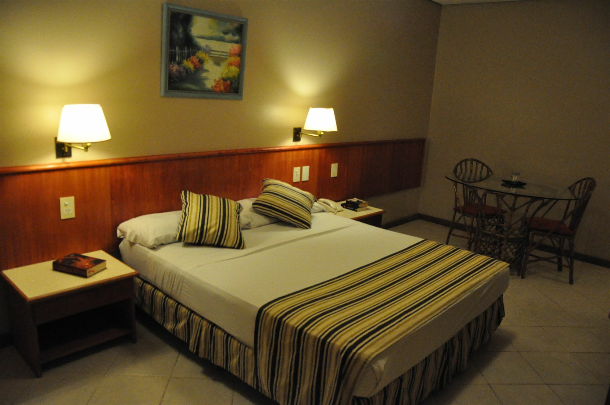Marcopolo Suites Iguazu Puerto Iguazu Bagian luar foto